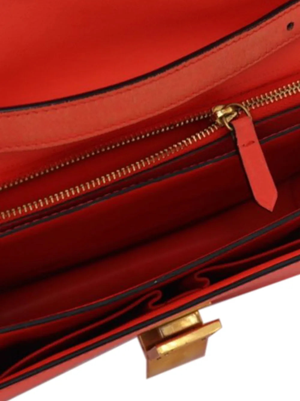 Pre-OwnedCeline Pre-Owned2000-2018 Medium Calfskin Classic Box crossbody bag