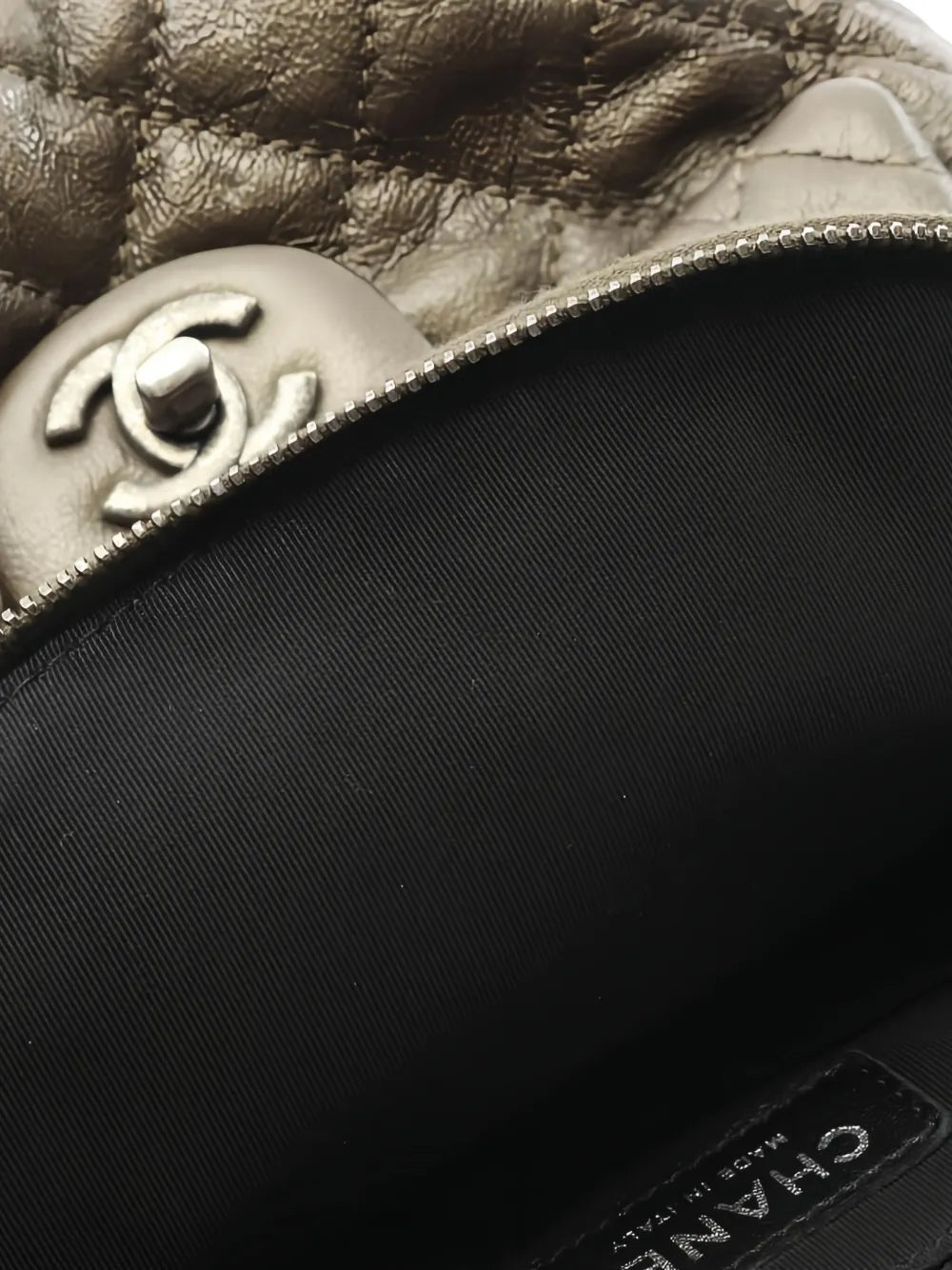 Pre-OwnedCHANEL Pre-Owned2015-2016 Matelassleather backpack