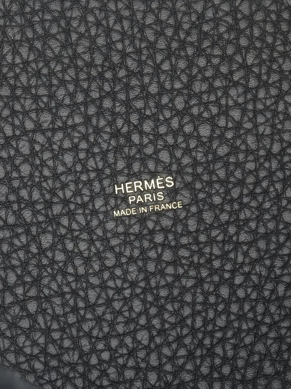 Pre-OwnedHermès Pre-Owned2025 Picotane lock MM tote bag