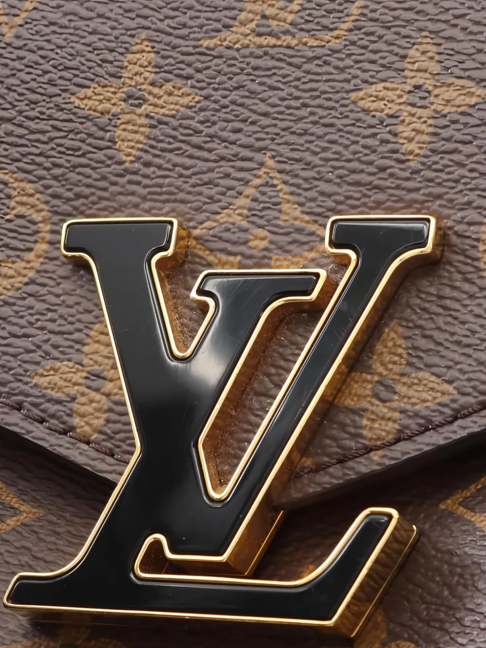 Pre-OwnedLouis Vuitton Pre-Owned2021s Passy Monogram shoulder bag