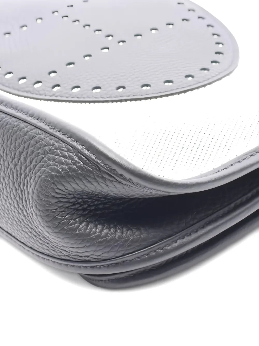 Pre-OwnedHermre-Ownedelyne III PM shoulder bag