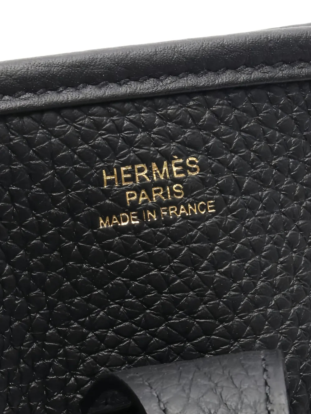 Pre-OwnedHermès Pre-Owned2025 Evelyn 3 Troyes PM shoulder bag