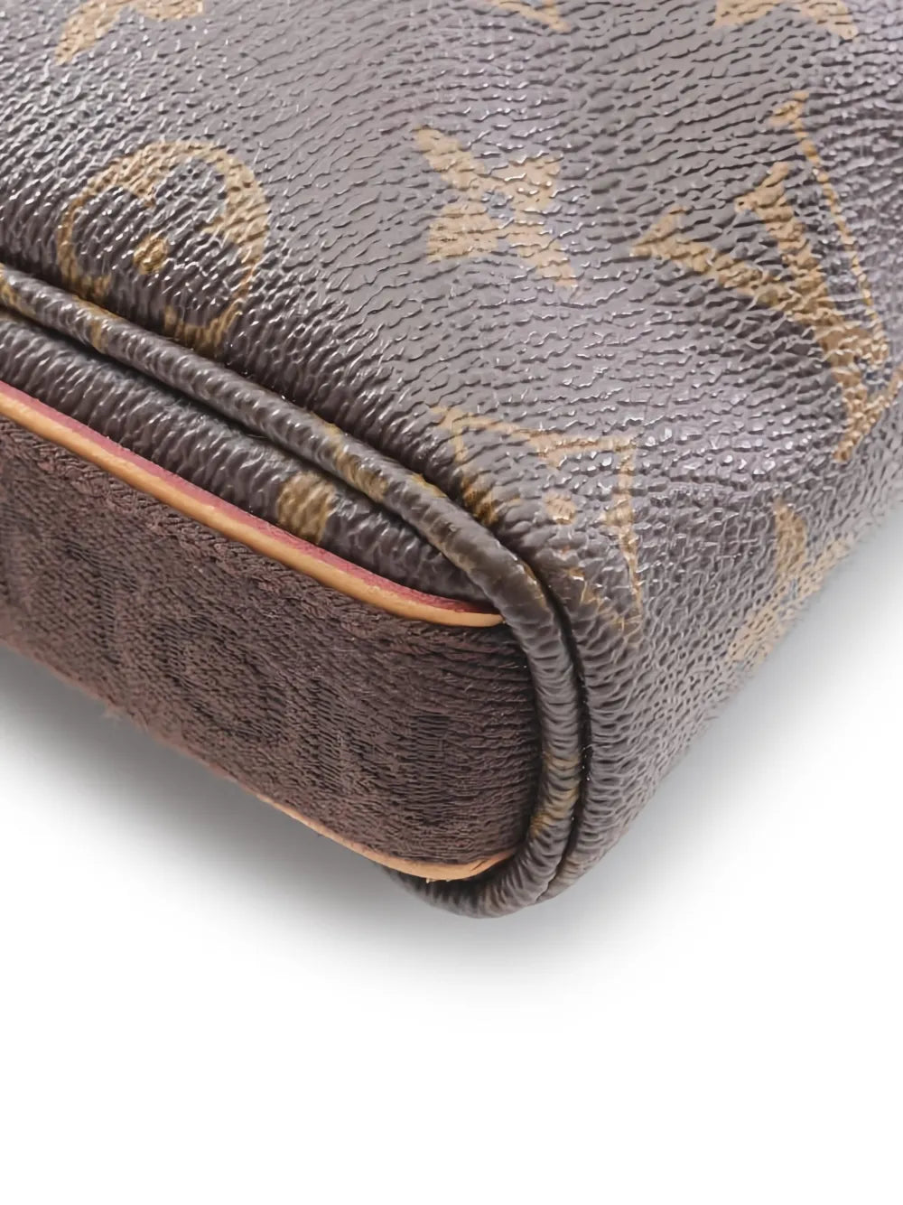 Pre-OwnedLouis Vuitton Pre-OwnedTrotteur Beaubourg shoulder bag