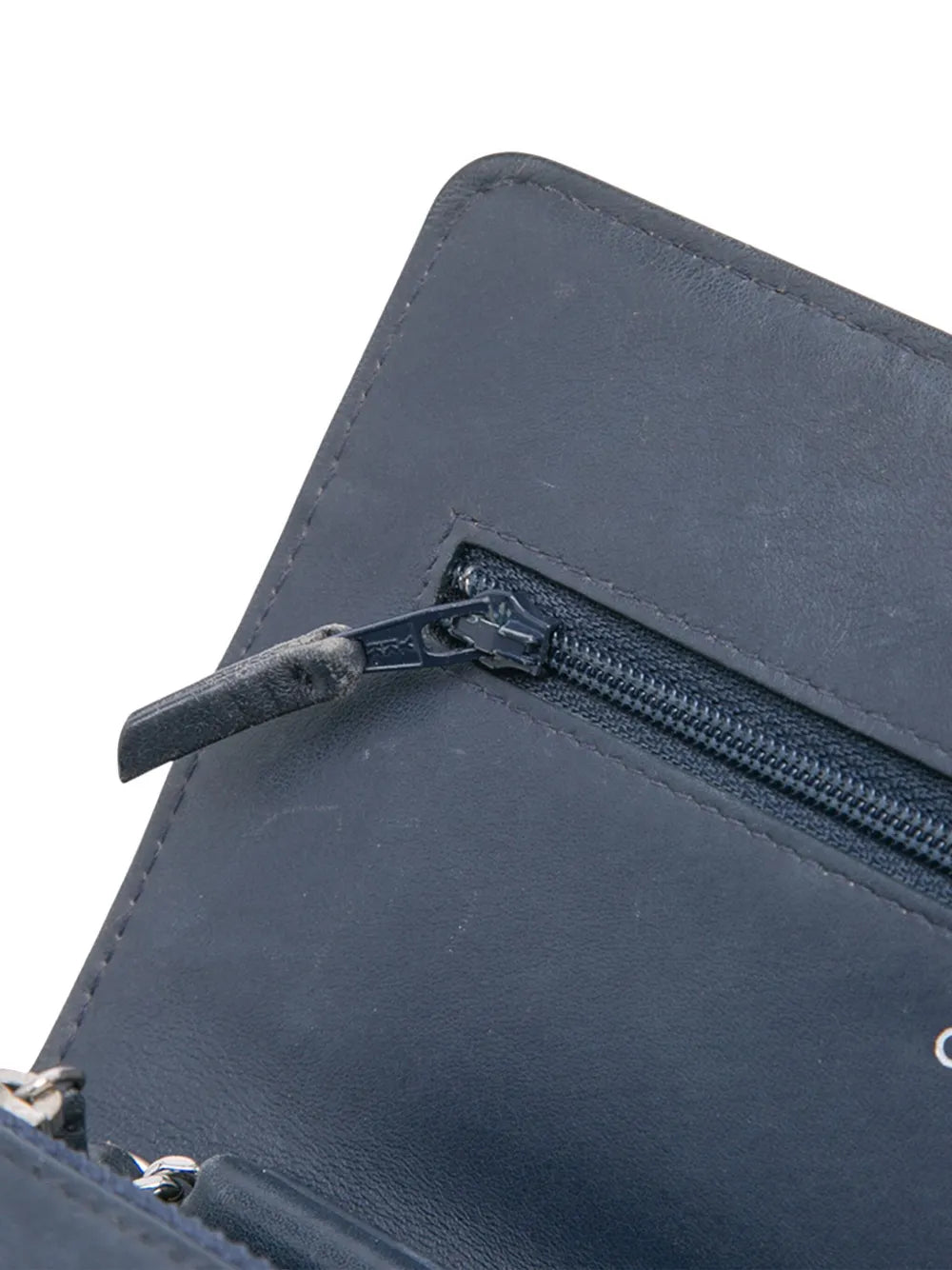 Pre-OwnedCHANEL Pre-Owned2018-2019 CC Square Stitched Calfskin Wallet on Chain crossbody bag
