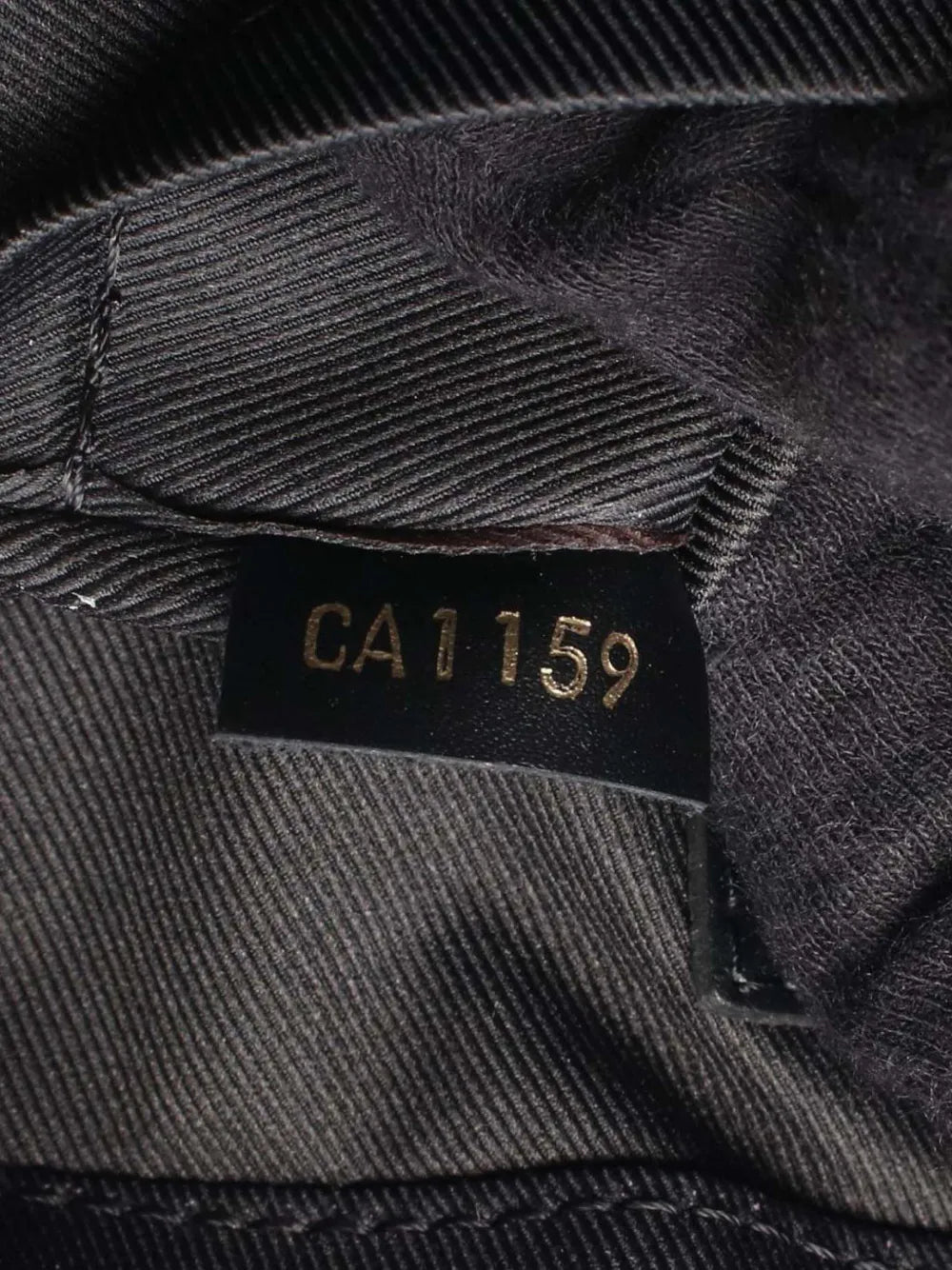 Pre-OwnedLouis Vuitton Pre-Owned2019 Monogram Saintonge satchel