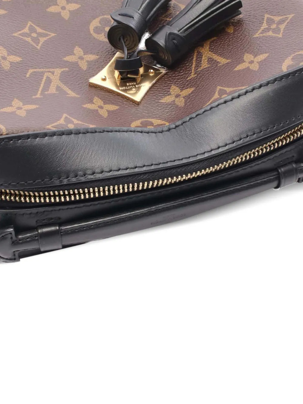 Pre-OwnedLouis Vuitton Pre-Owned2019 Monogram Saintonge satchel