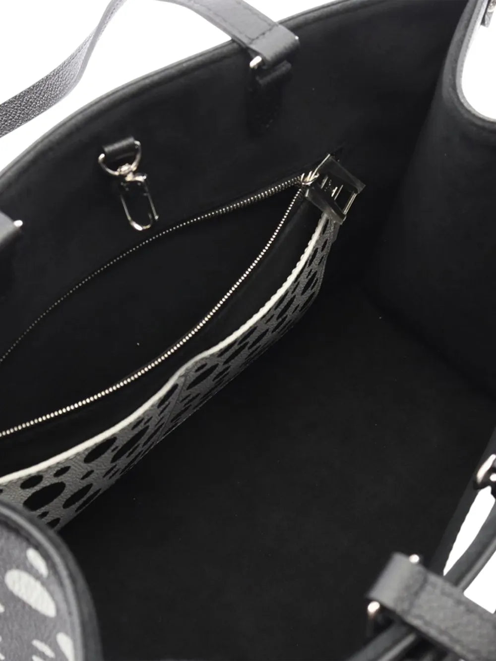 Pre-OwnedLouis Vuitton Pre-Owned2021-2025 Yayoi Kusama Monogram Giant Empreinte OnTheGo MM satchel