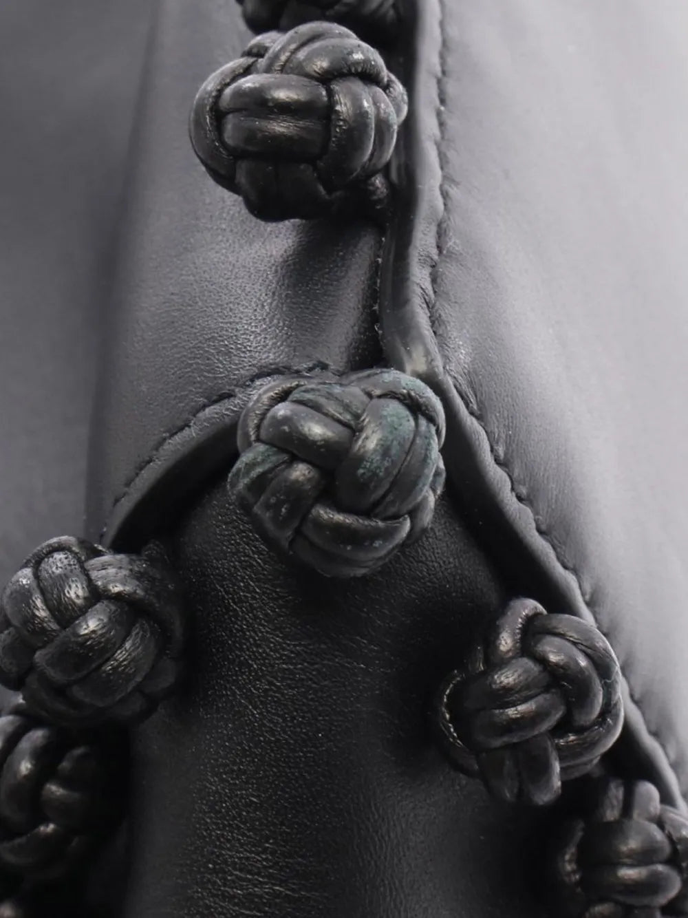 Pre-OwnedChristian Dior Pre-Owned2000-2024 Leather Tassel bucket bag