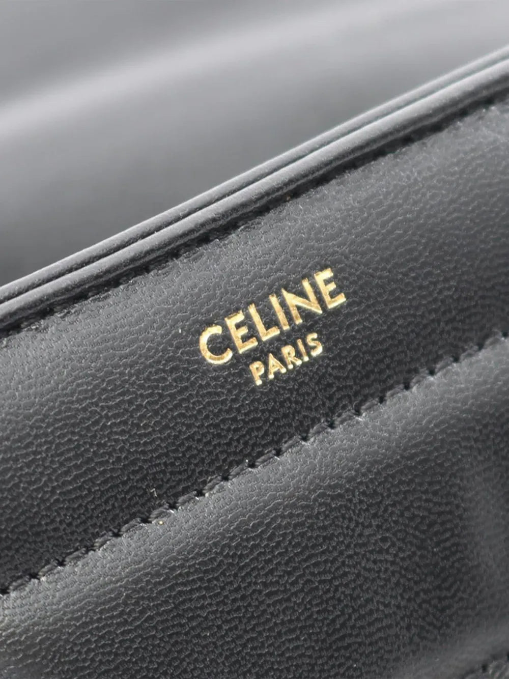 Pre-OwnedCeline Pre-Owned2018-2025 Matelasse Goatskin Monochrome Chain shoulder bag