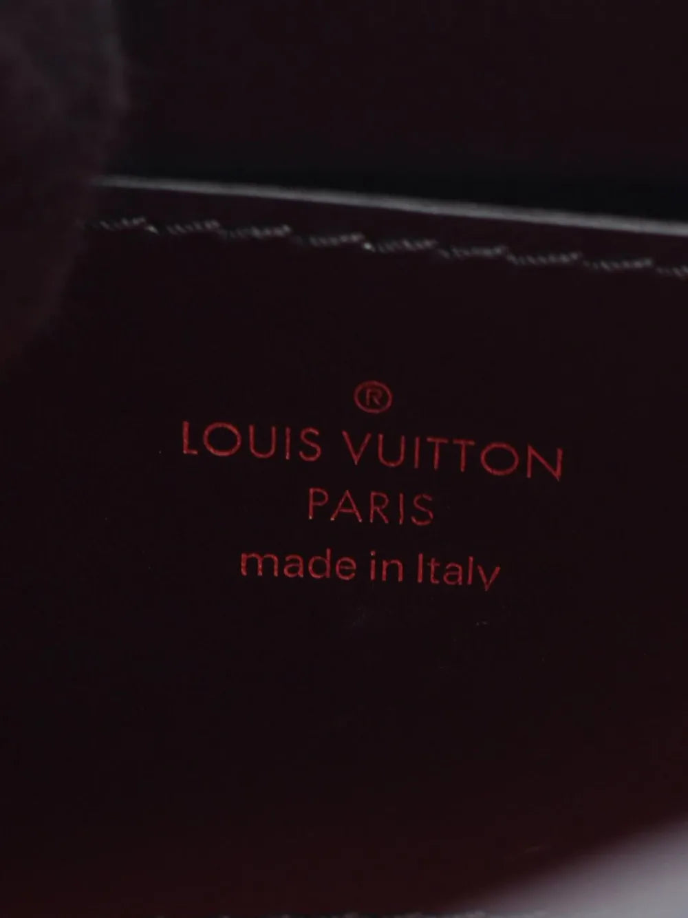 Pre-OwnedLouis Vuitton Pre-Owned2020 Calfskin LV Pont 9 Soft MM crossbody bag