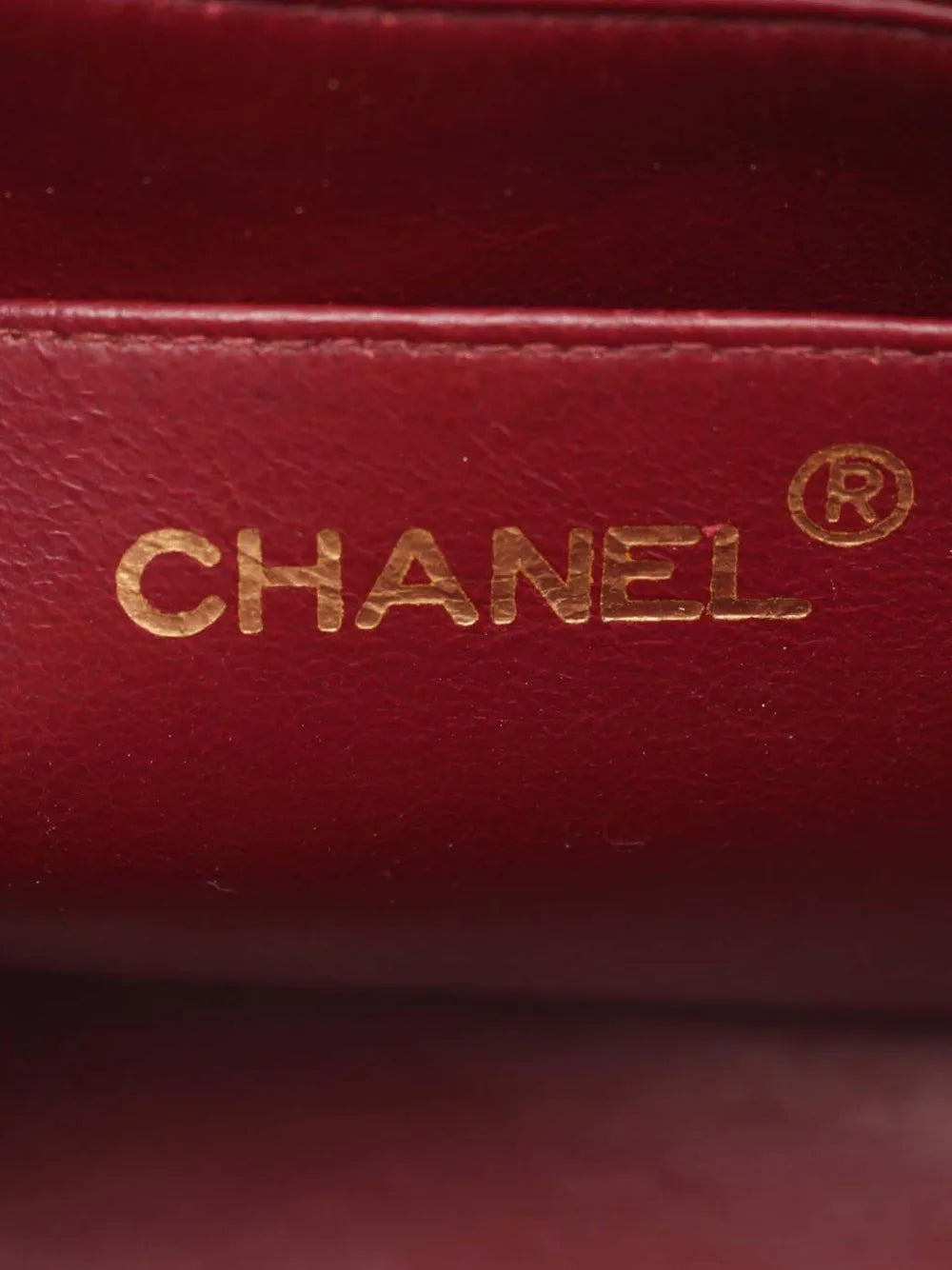 Pre-OwnedCHANEL Pre-Owned1994-1996 Medium Lambskin Diana Flap crossbody bag