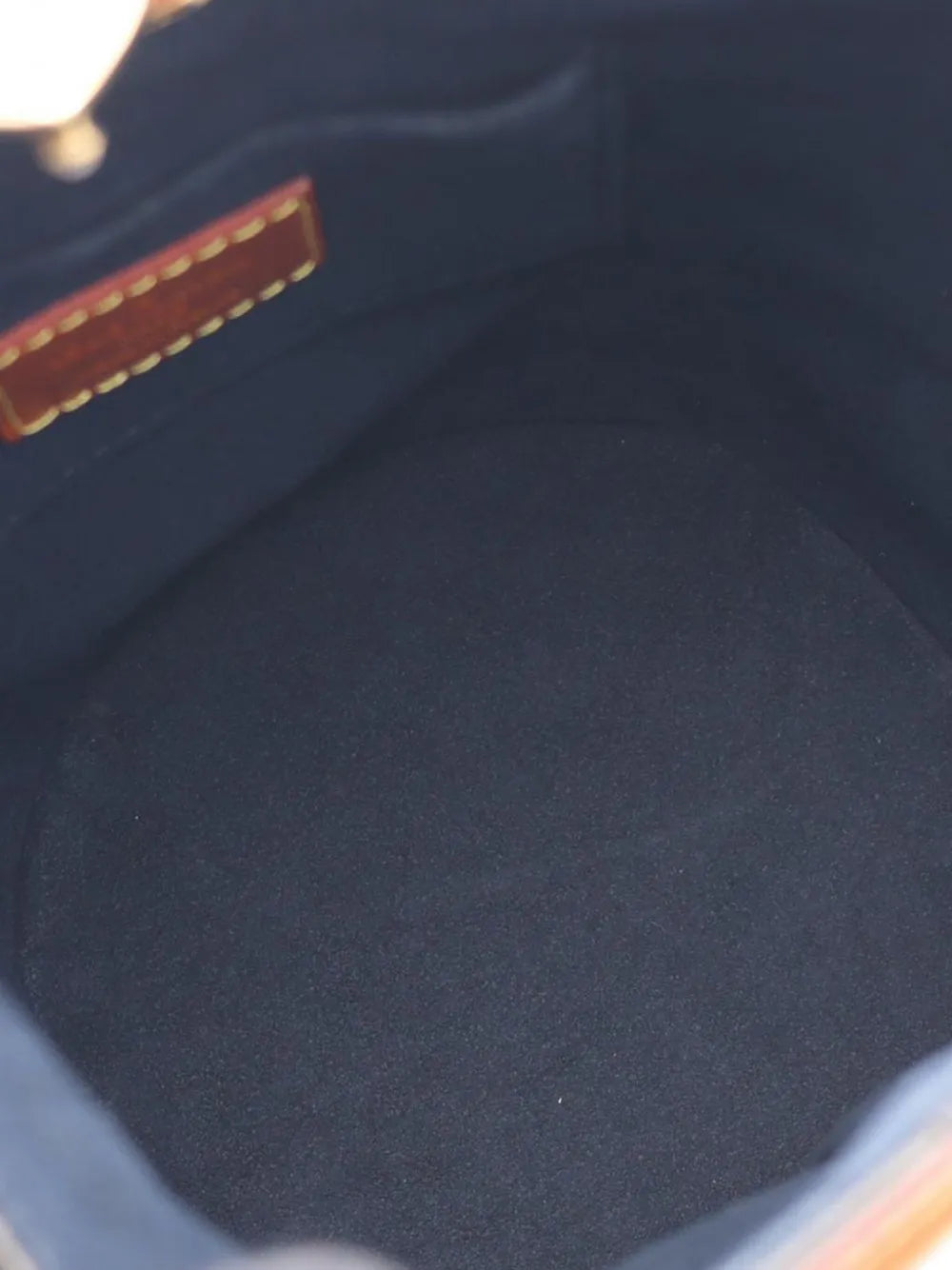Pre-OwnedLouis Vuitton Pre-Owned2019 Calfskin and Monogram Reverse Duffle Bag bucket bag