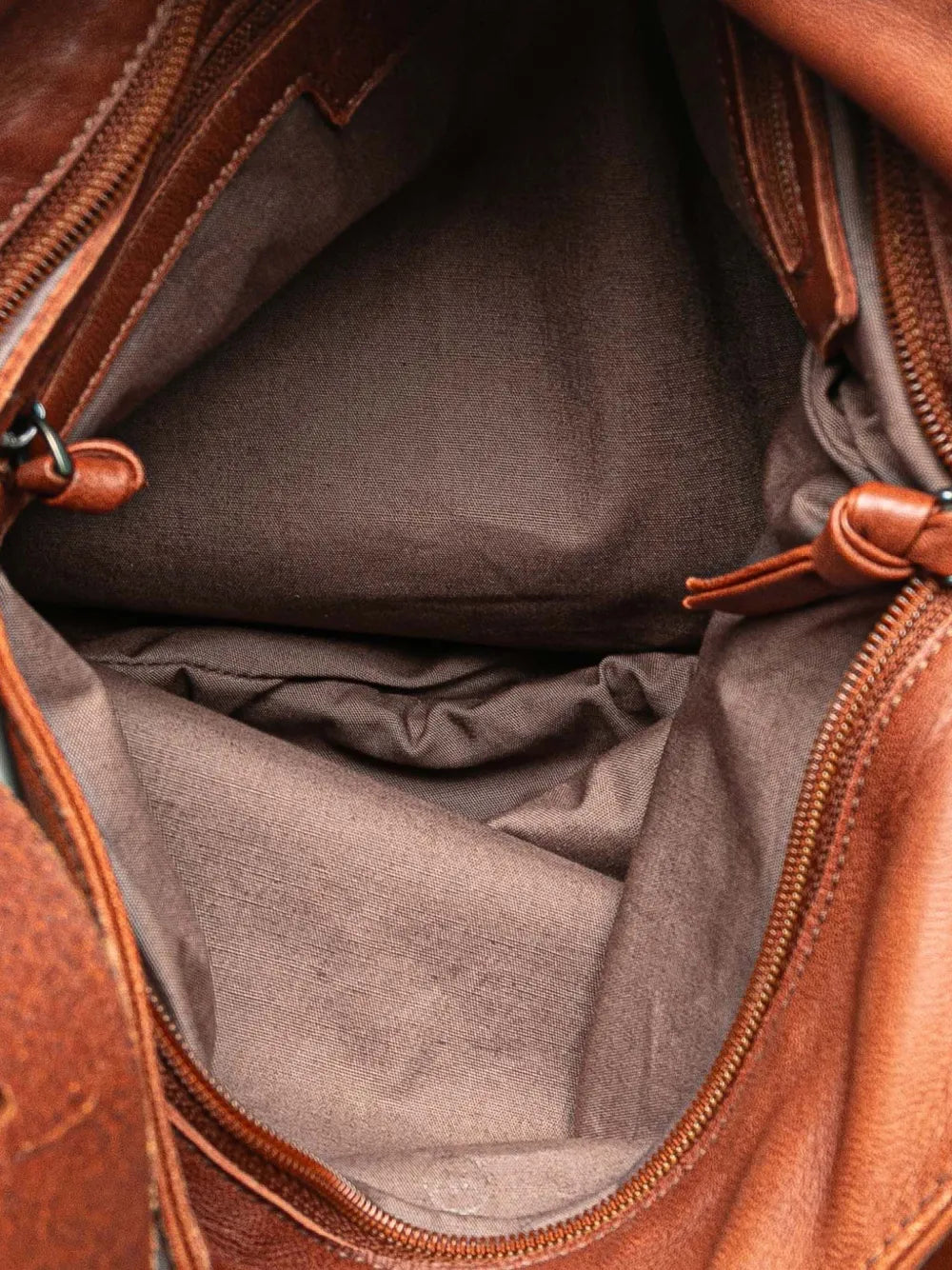 Pre-OwnedBottega Veneta Pre-Owned2010 Intrecciato Trimmed Nappa crossbody bag
