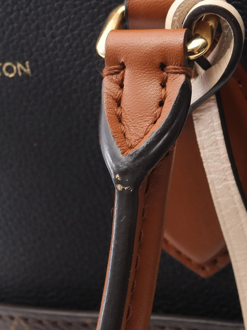 Pre-OwnedLouis Vuitton Pre-Owned2021 Monogram Fold Tote MM satchel