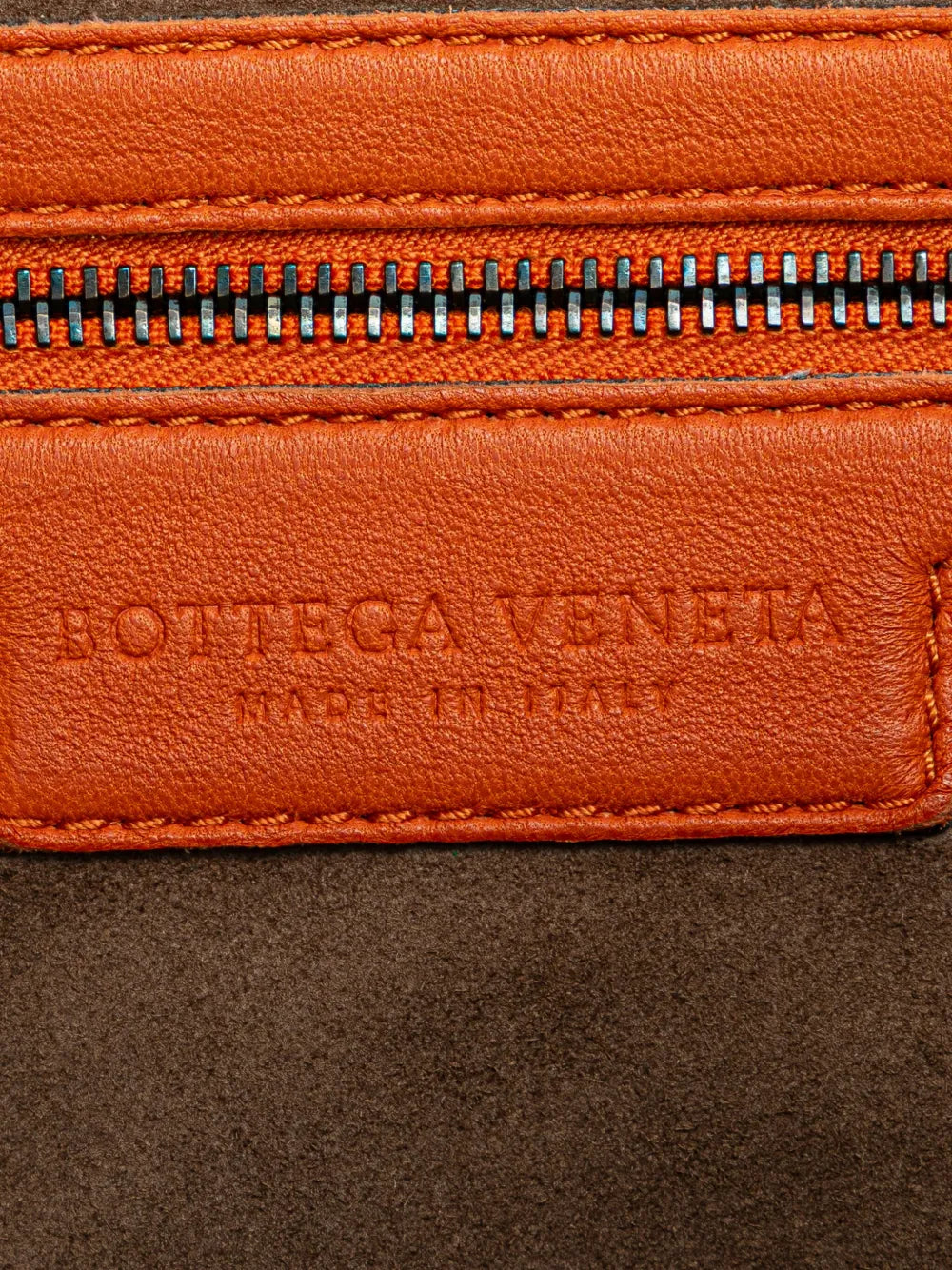 Pre-OwnedBottega Veneta Pre-Owned2011 Medium Nappa Intrecciato Fuzzy Veneta hobo bag