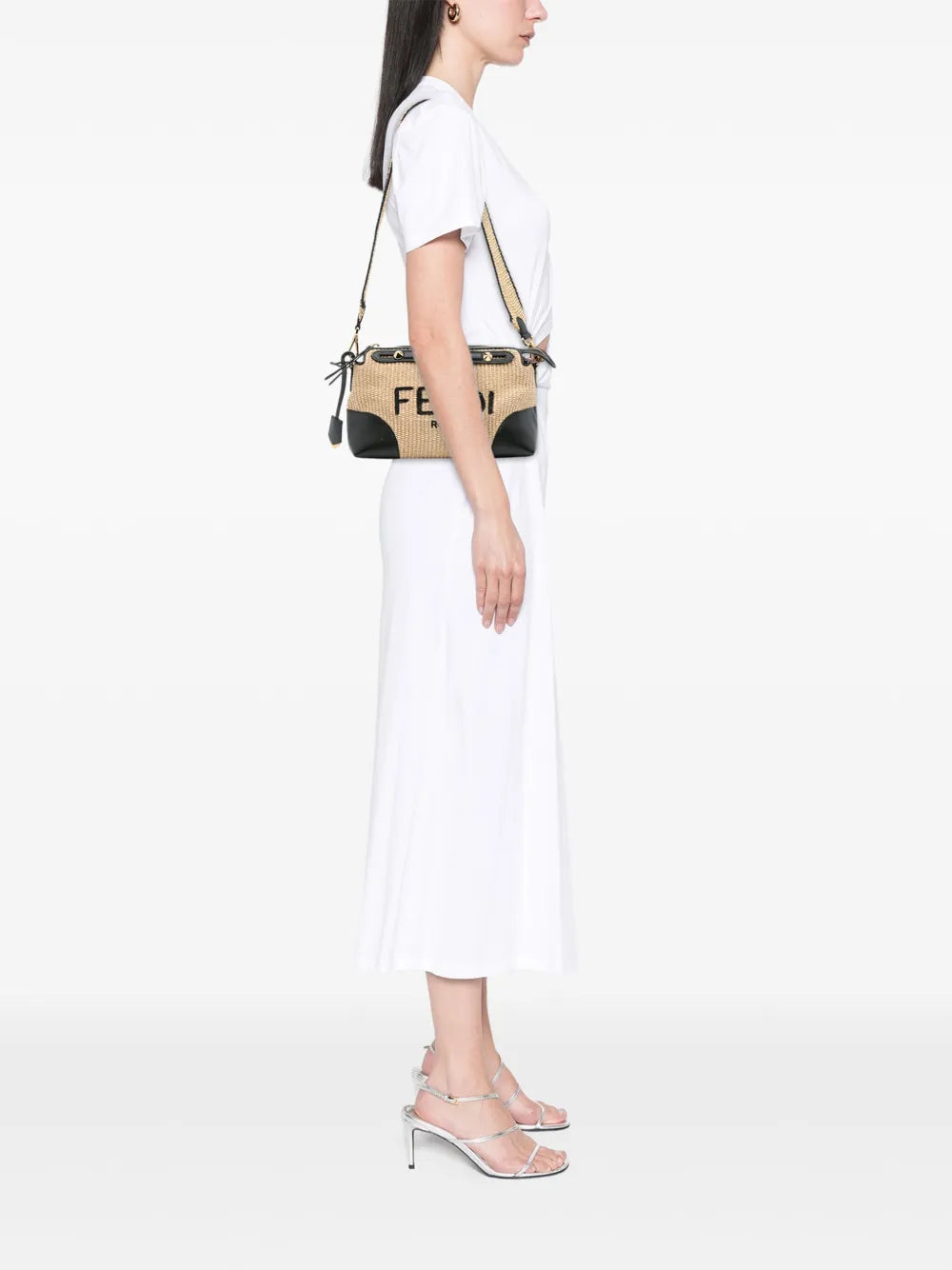 Pre-OwnedFendi Pre-Owned2010-2025 Medium Raffia By The Way satchel