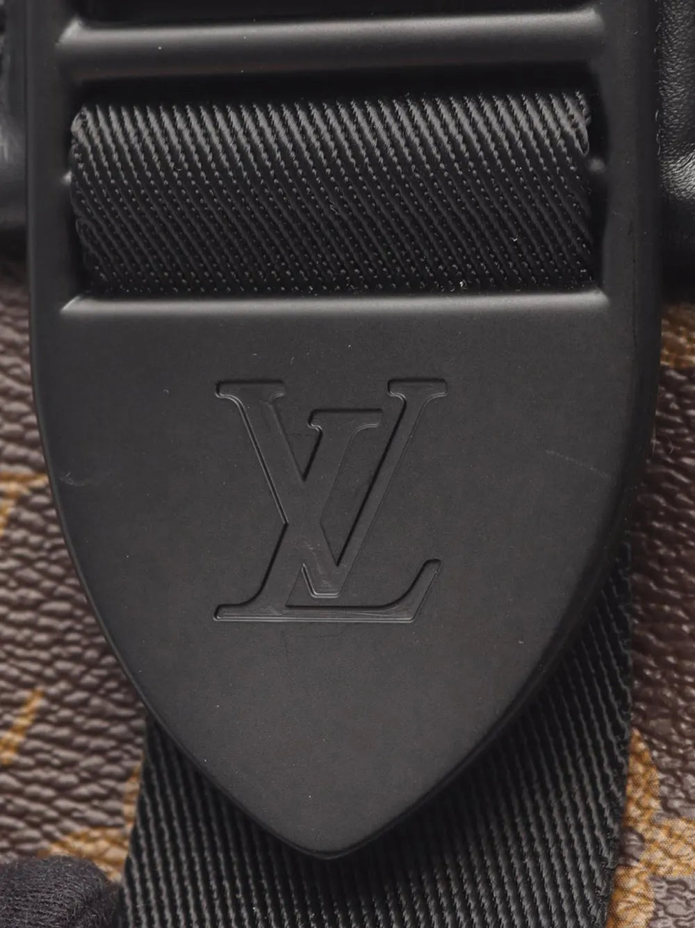Pre-OwnedLouis Vuitton Pre-Owned2021-2025 Monogram Macassar Archy Messenger PM crossbody bag