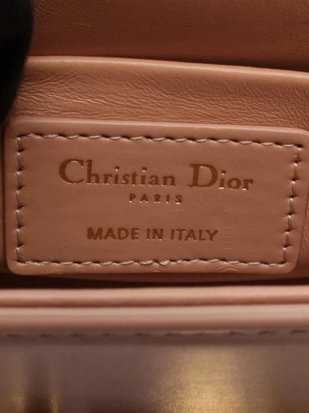 Pre-OwnedChristian Dior Pre-Owned2000-2025 Leather 30 Montaigne Box Bag crossbody bag