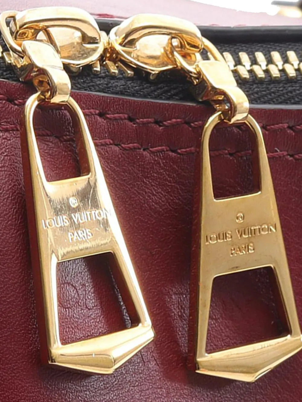 Pre-OwnedLouis Vuitton Pre-Owned2017 Monogram Tuileries satchel