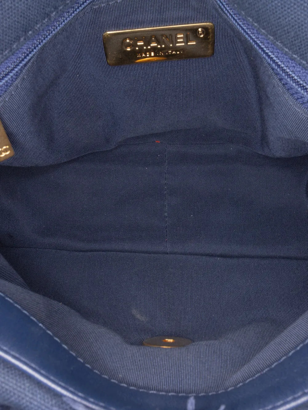 Pre-OwnedCHANEL Pre-Owned2020 Medium Canvas and Cotton 19 Flap satchel