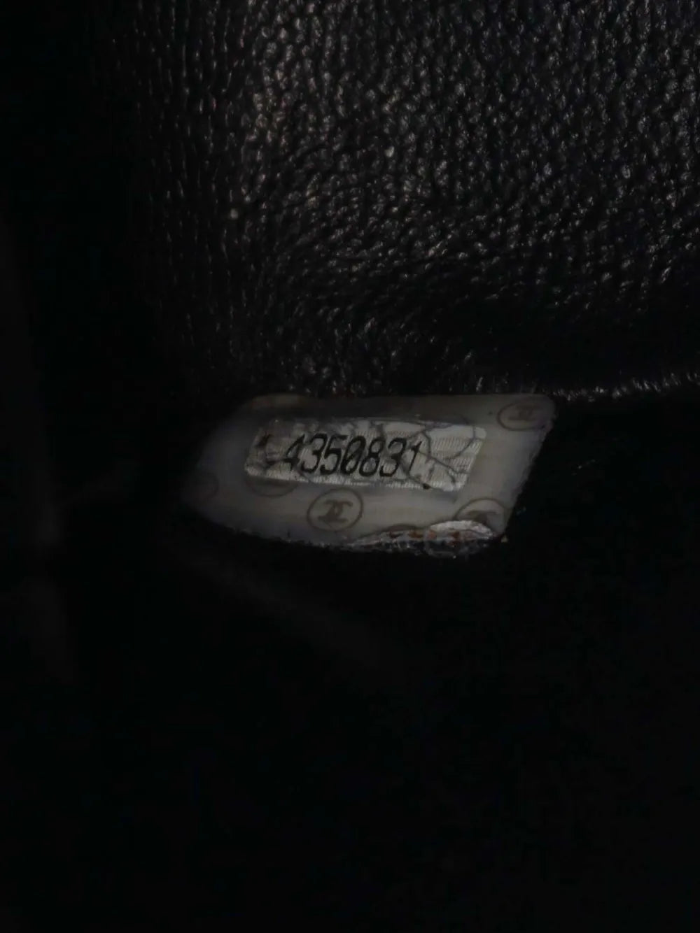 Pre-OwnedCHANEL Pre-Owned1996-1997 CC Quilted Lambskin Flap backpack