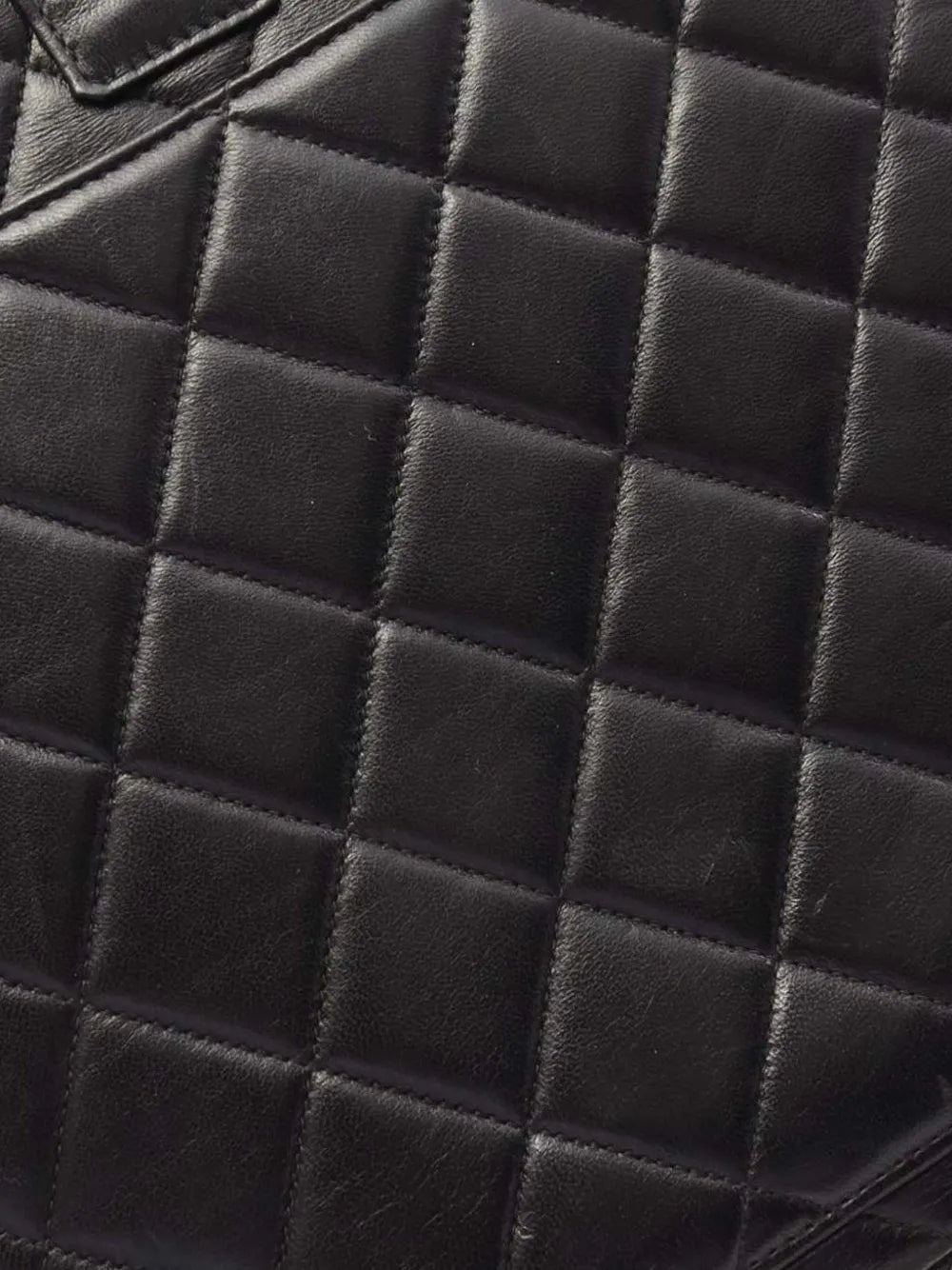 Pre-OwnedCHANEL Pre-Owned1996-1997 CC Quilted Lambskin Flap backpack