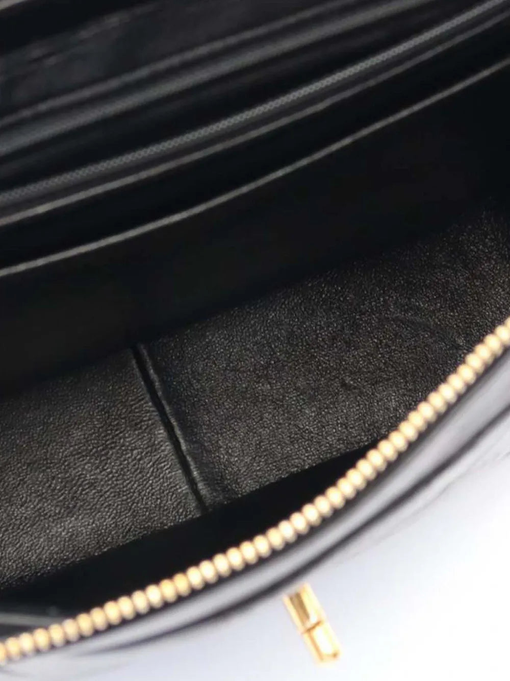 Pre-OwnedCHANEL Pre-Owned1996-1997 CC Quilted Lambskin Flap backpack