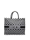 Pre-OwnedChristian Dior Pre-Owned2018 Large Embroidered Canvas Checkered Book tote bag