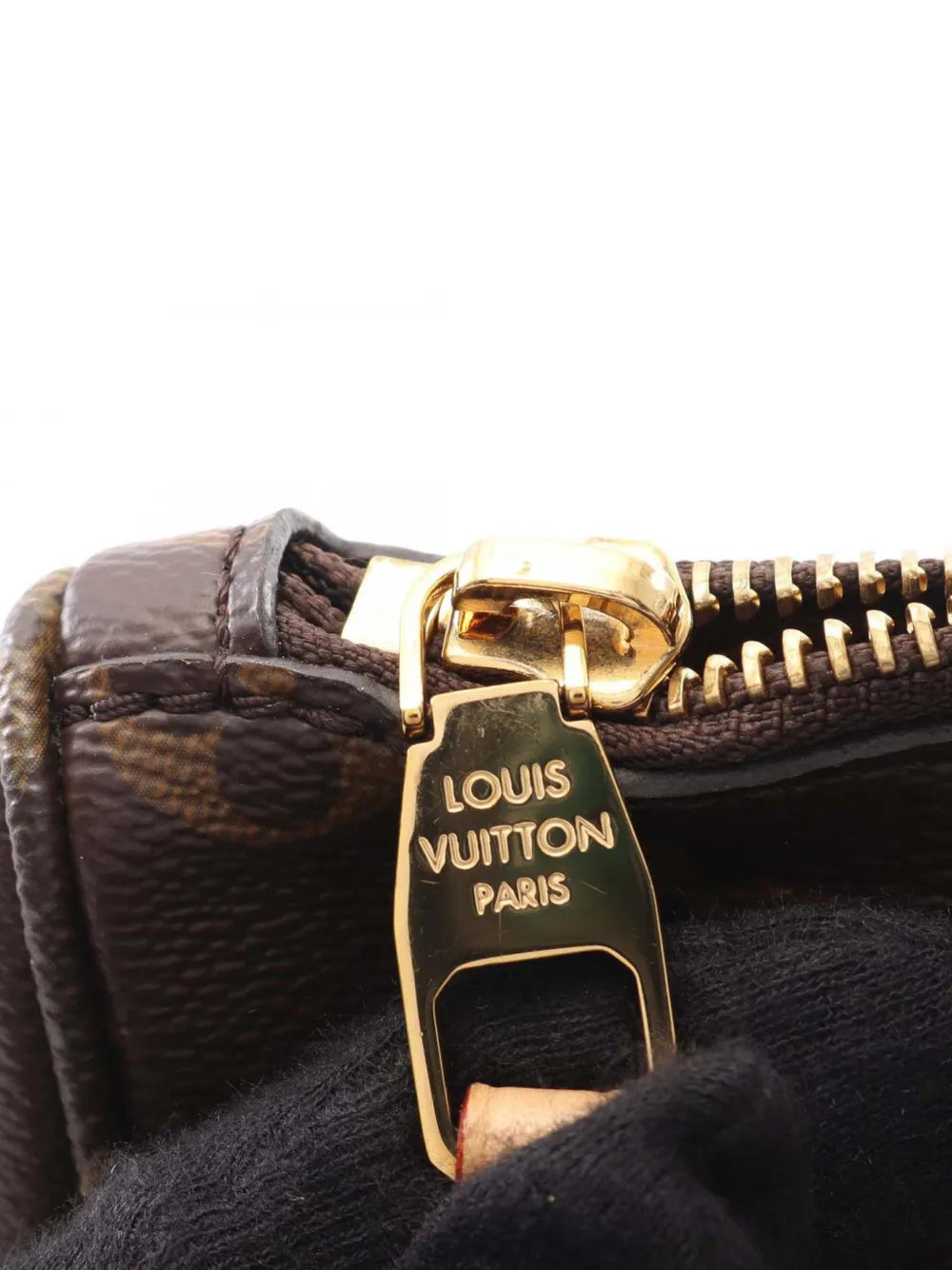 Pre-OwnedLouis Vuitton Pre-Owned2016 Monogram Mabillon crossbody bag