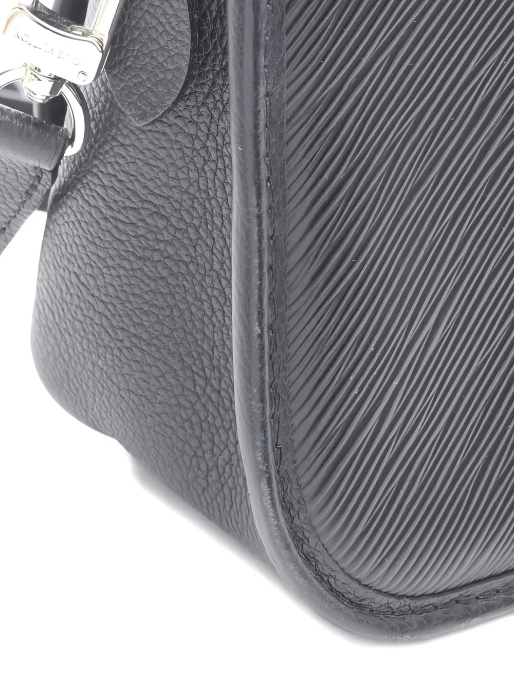 Pre-OwnedLouis Vuitton Pre-Owned2021s Epi Buci NM leather shoulder bag