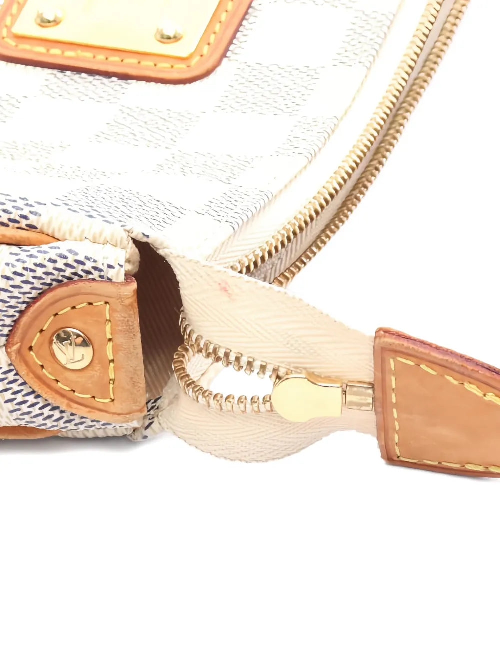 Pre-OwnedLouis Vuitton Pre-Owned2011 Eva Damier chain shoulder bag