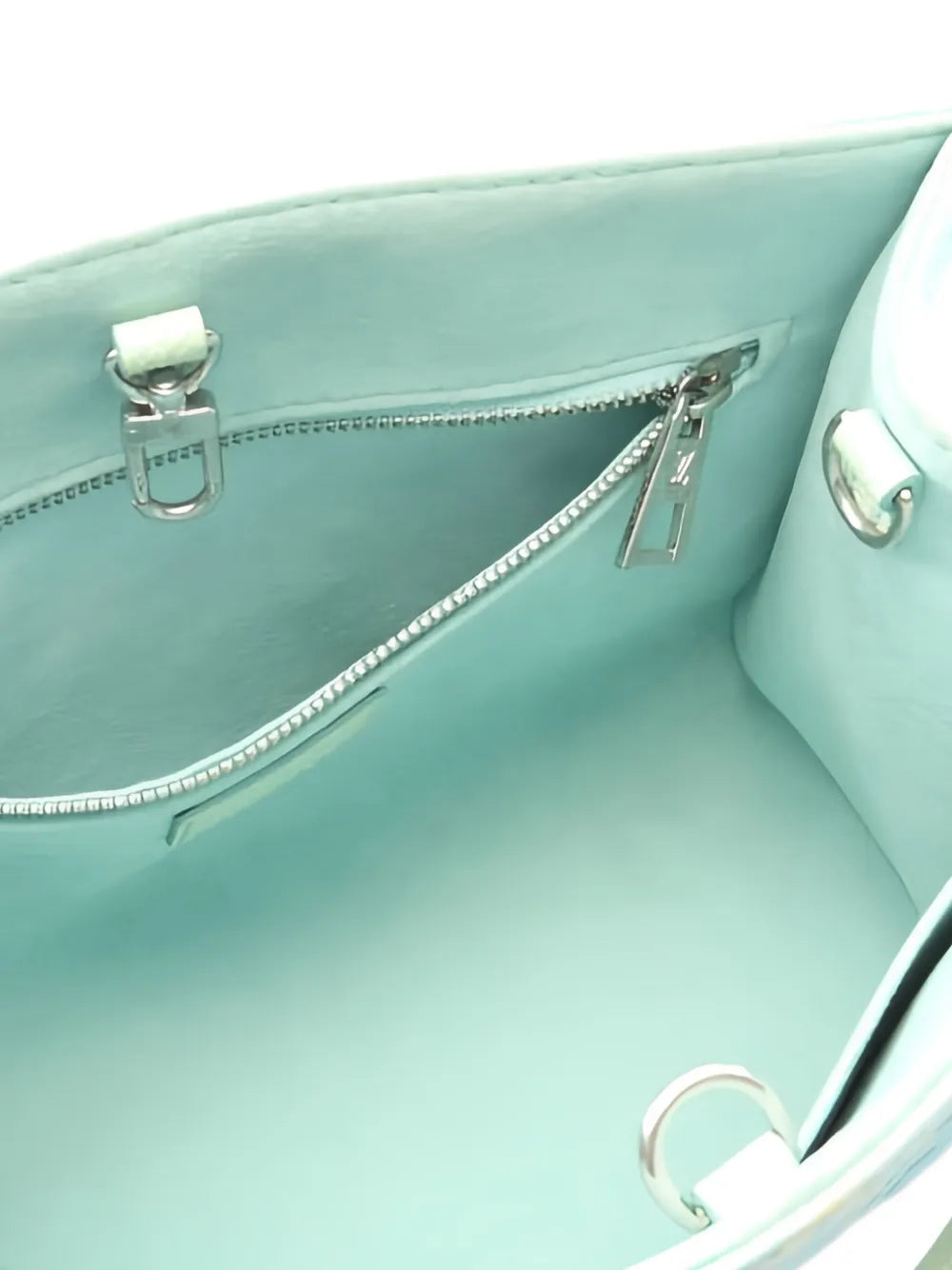 Pre-OwnedLouis Vuitton Pre-Owned2021s OnTheGo PM Empreinte-Monogram handbag