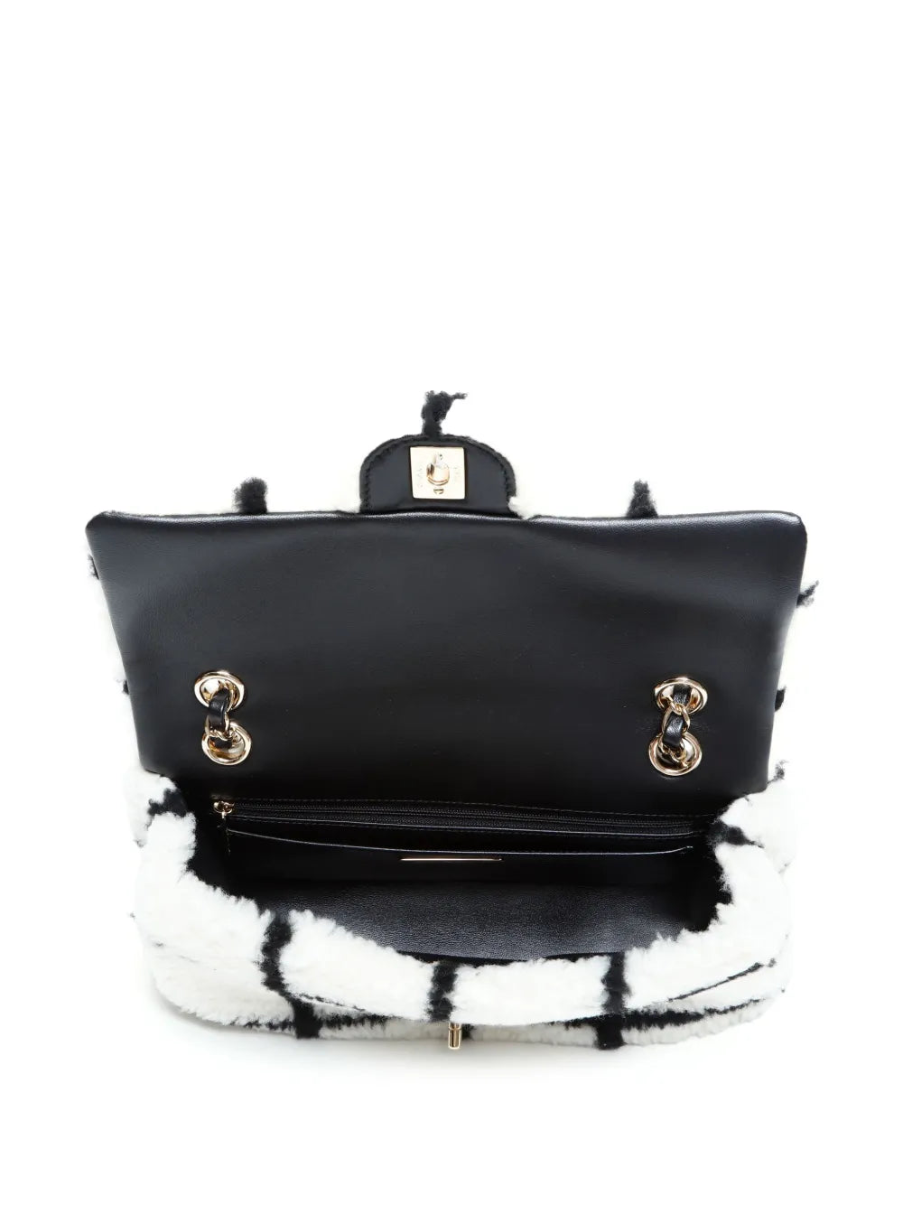 Pre-OwnedCHANEL Pre-Owned2022-2025 Fluffy Tartan Flap shoulder bag