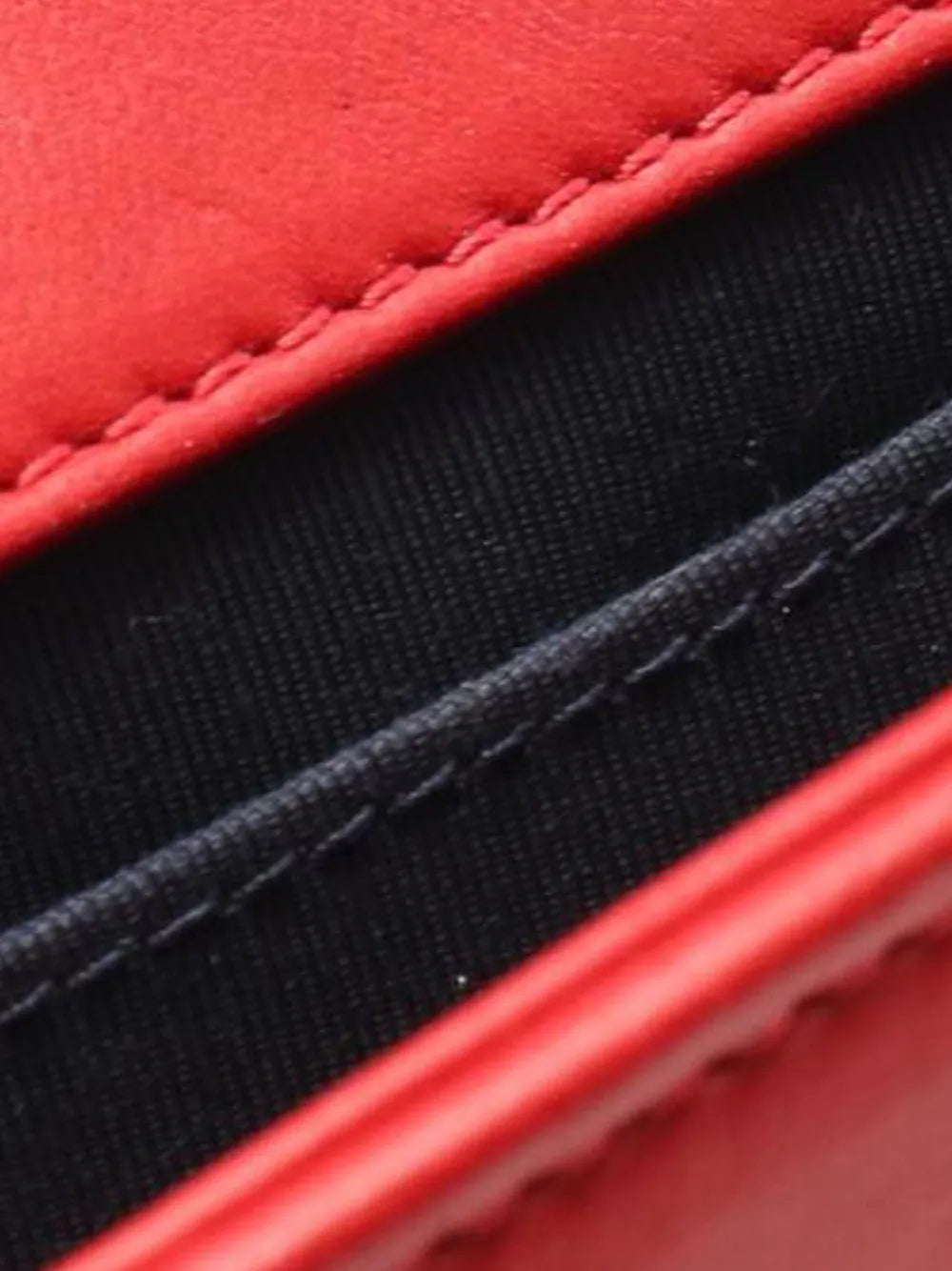 Pre-OwnedCHANEL Pre-Owned2013-2014 Small Quilted Tweed and Velvet Boy Flap crossbody bag