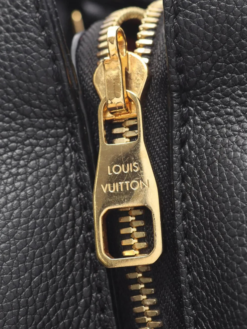 Pre-OwnedLouis Vuitton Pre-Owned2021 Bicolor Monogram Empreinte Giant Montaigne BB satchel