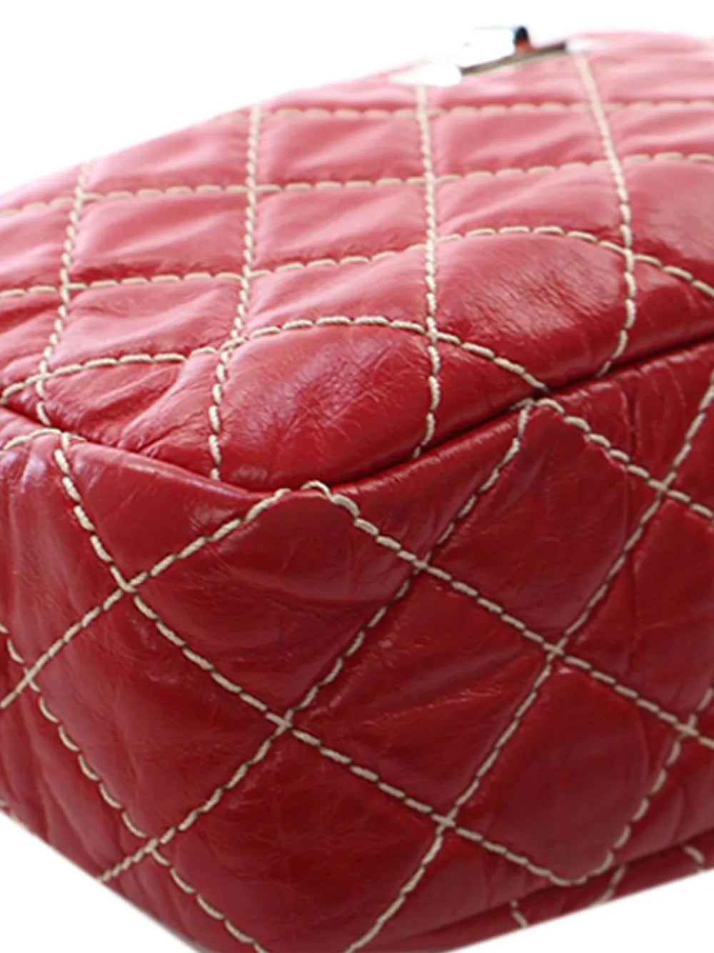 Pre-OwnedCHANEL Pre-Owned2008-2009 Medium Quilted Aged Calfskin Reissue Camera Bag crossbody bag