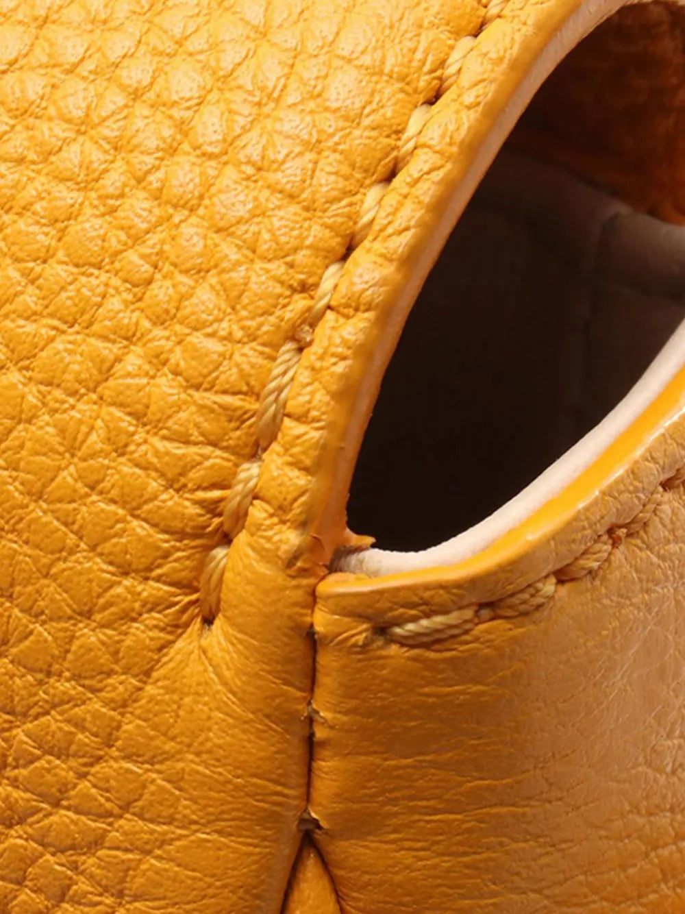 Pre-OwnedLouis Vuitton Pre-Owned2021-2025 Grained Calfskin LV Pont 9 Soft PM crossbody bag