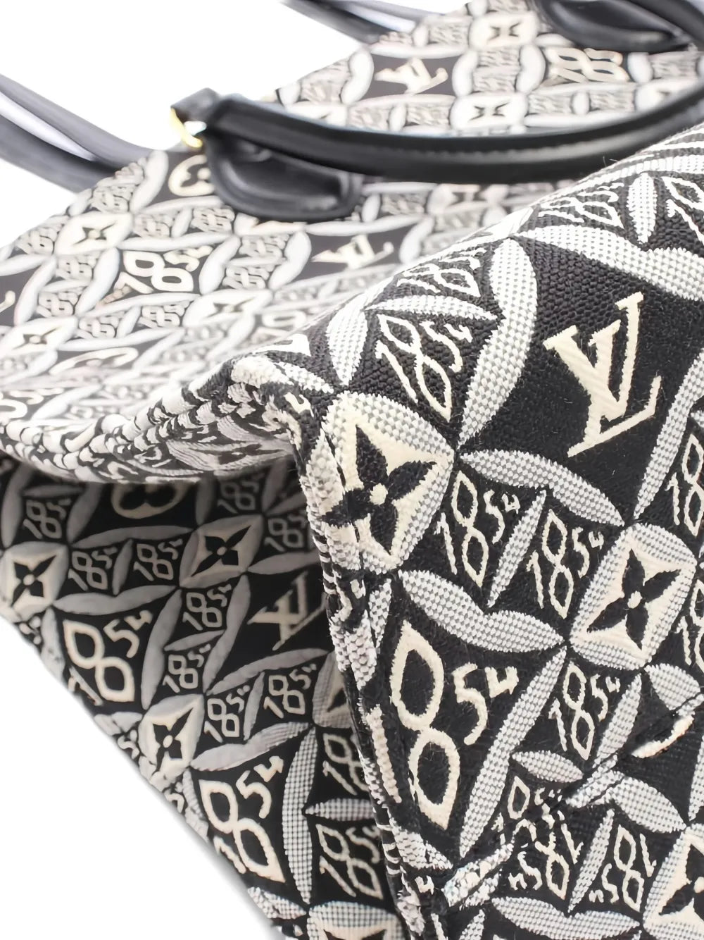 Pre-OwnedLouis Vuitton Pre-Owned2021 OnTheGo GM Monogram Tote Bag