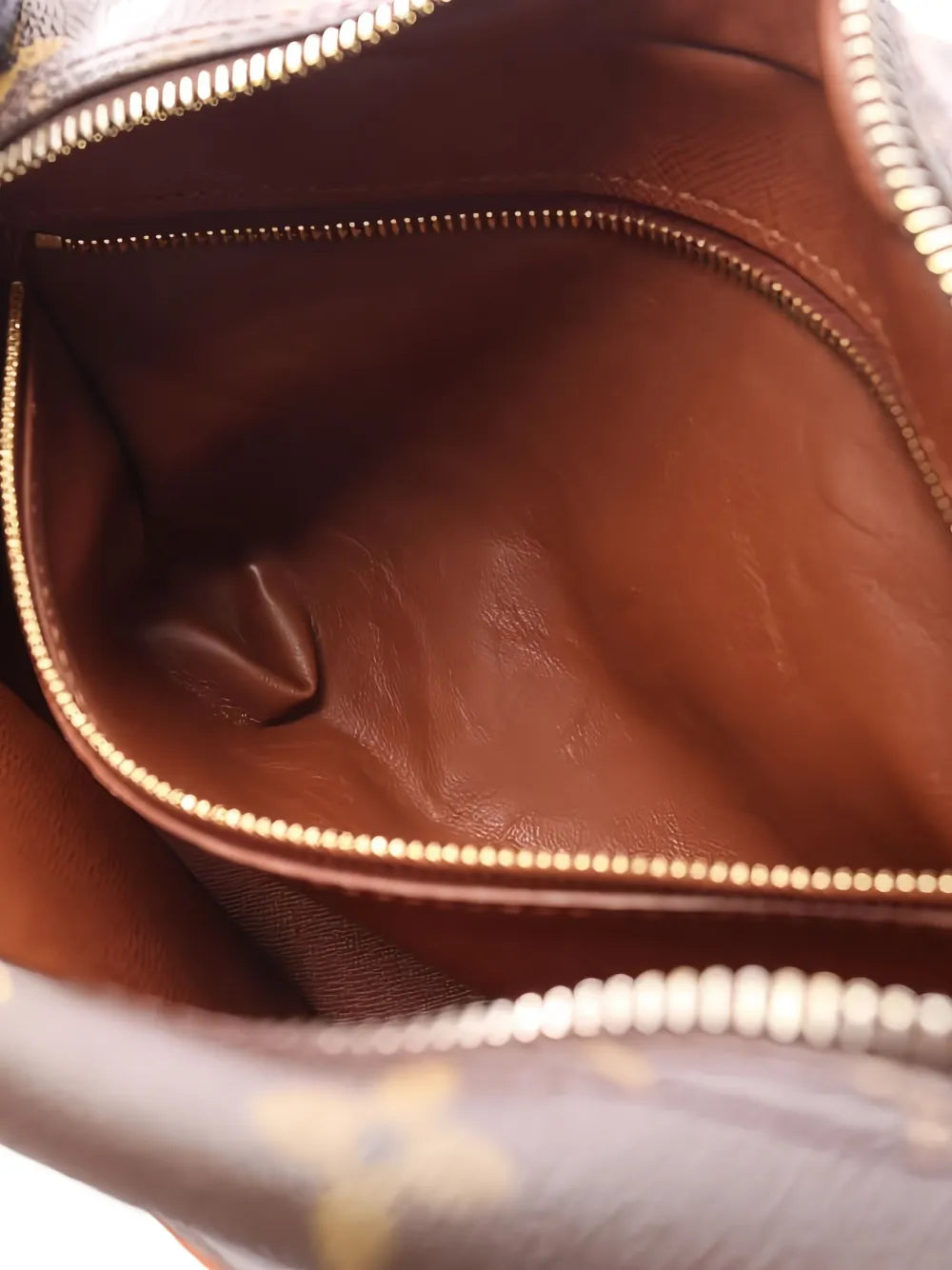 Pre-OwnedLouis Vuitton Pre-Owned2006 Trocadero 27 monogram-pattern shoulder bag