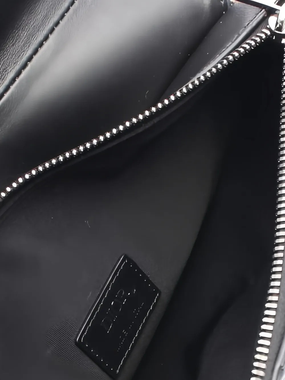 Pre-OwnedChristian Dior Pre-Owned2010s Saddle leather belt bag