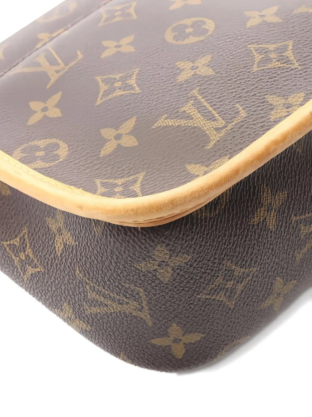 Pre-OwnedLouis Vuitton Pre-Owned2002 Sologne Monogram shoulder bag