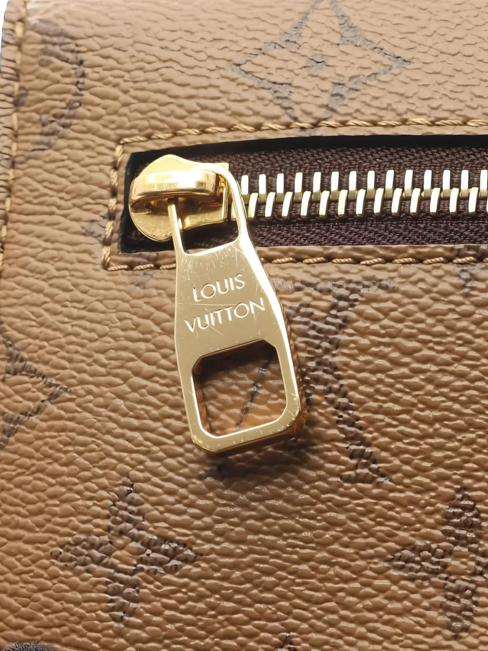Pre-OwnedLouis Vuitton Pre-Owned2010s Mis MM Monogram tote bag