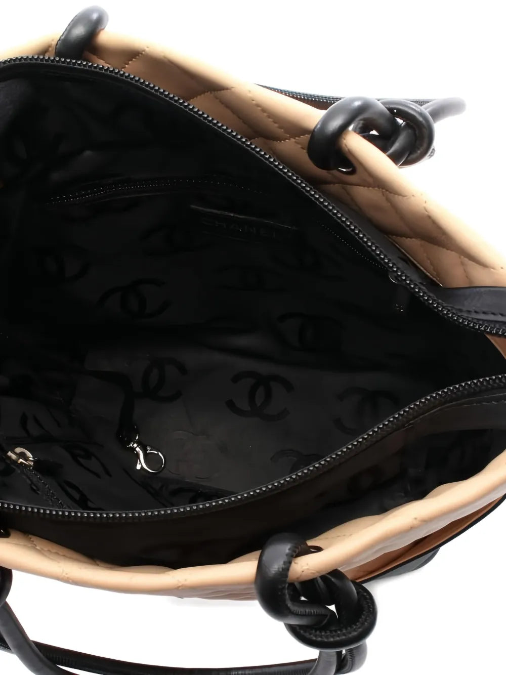 Pre-OwnedCHANEL Pre-Ownedmedium Cambon quilted tote bag