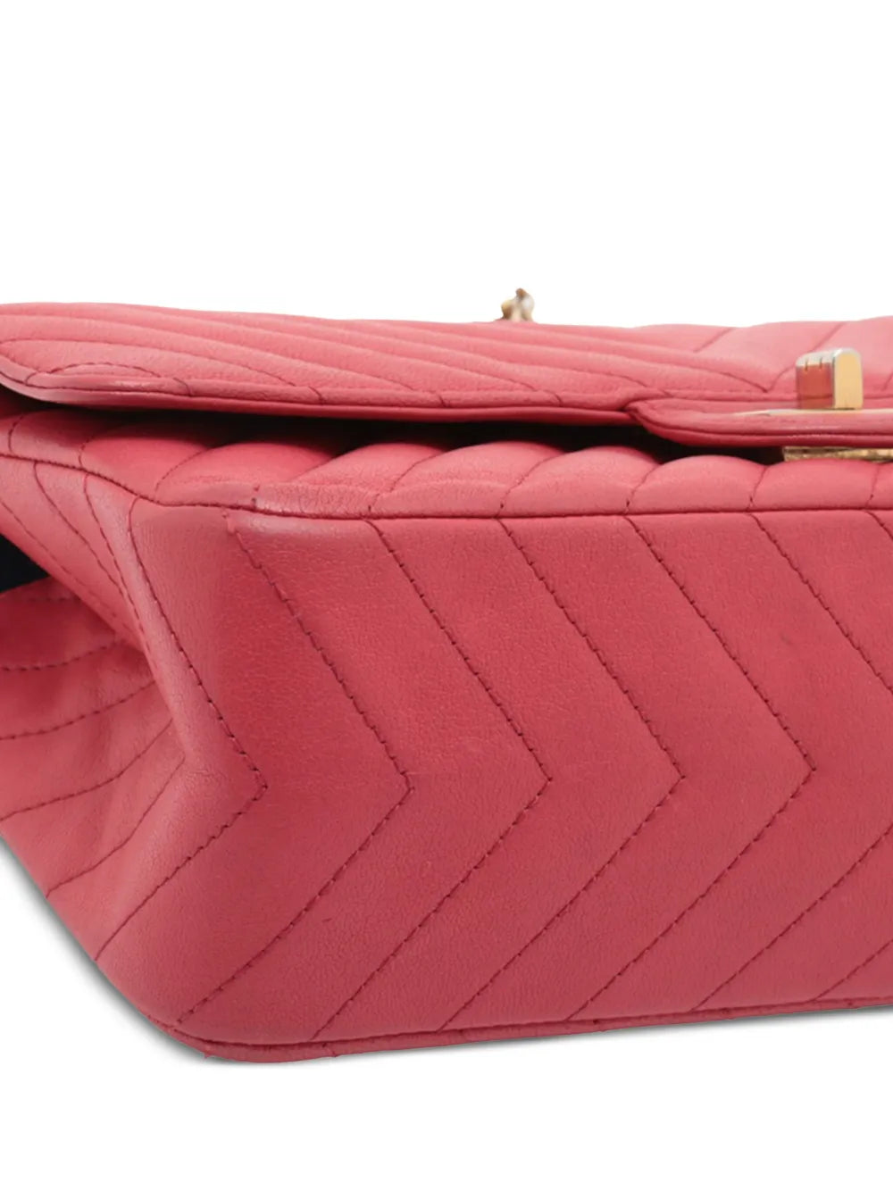 Pre-OwnedCHANEL Pre-Owned2016-2017 Reissue 2.55 Chevron Lambskin Double Flap 225 shoulder bag