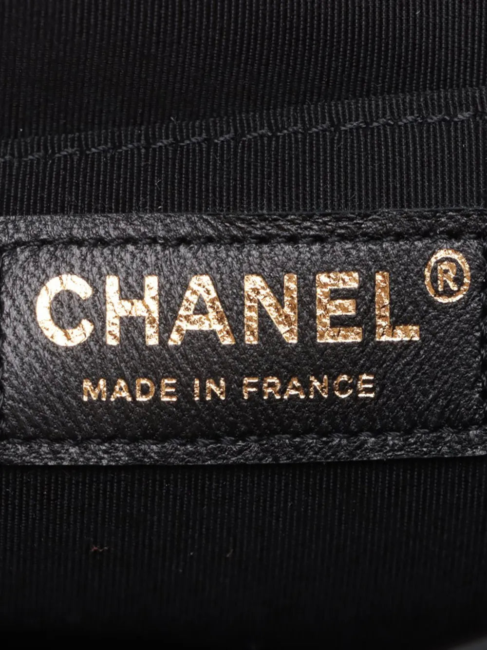 Pre-OwnedCHANEL Pre-Owned2019 Old Medium Fur Boy Flap crossbody bag
