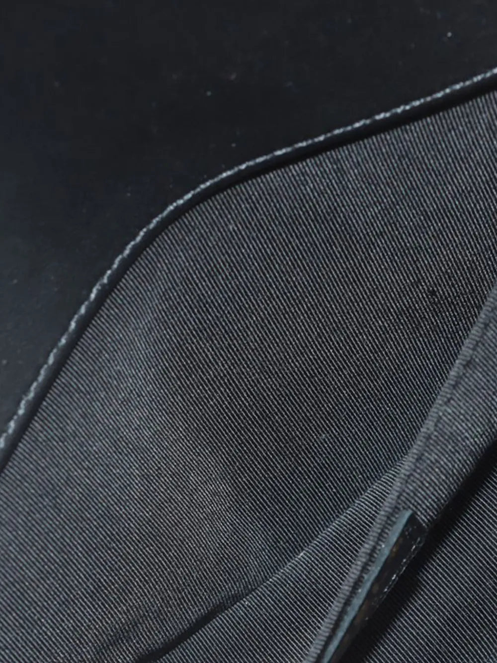 Pre-OwnedCHANEL Pre-Owned2019 Old Medium Fur Boy Flap crossbody bag