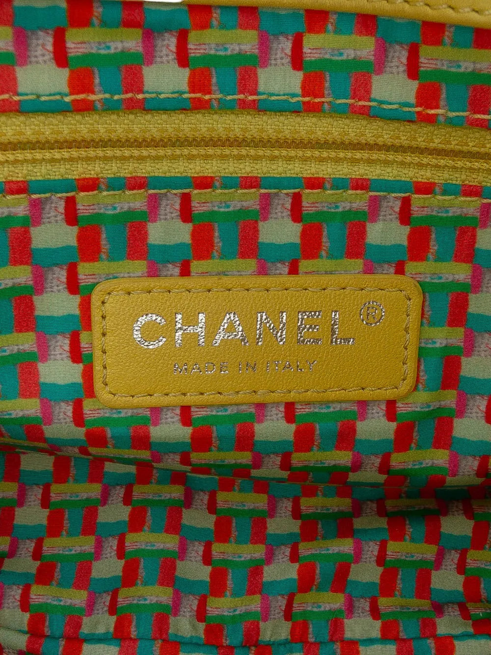 Pre-OwnedCHANEL Pre-Owned2016-2017 Paris Seoul Small Rubber Coco Rain Flap shoulder bag
