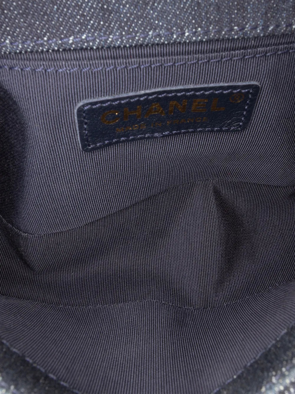 Pre-OwnedCHANEL Pre-Owned2016-2017 Small Quilted Denim and Tweed Boy Flap crossbody bag
