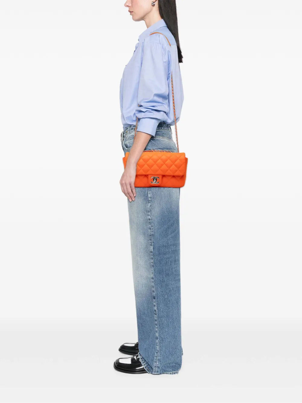 Pre-OwnedCHANEL Pre-Owned2016-2017 Medium Quilted Lambskin Rubber Coco Rain Flap shoulder bag