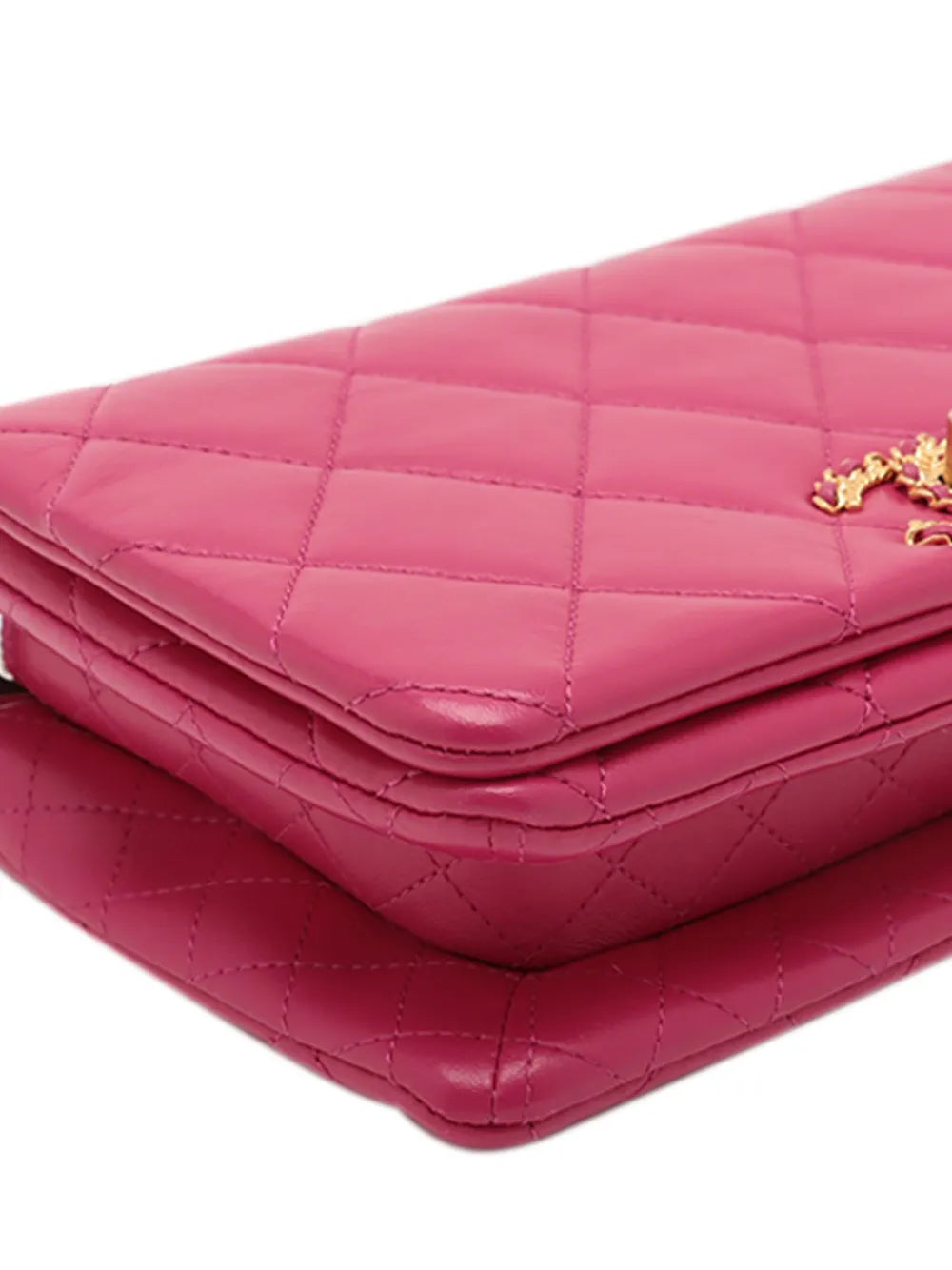 Pre-OwnedCHANEL Pre-Owned2021-2025 Small Quilted Lambskin On And On Chain Flap shoulder bag